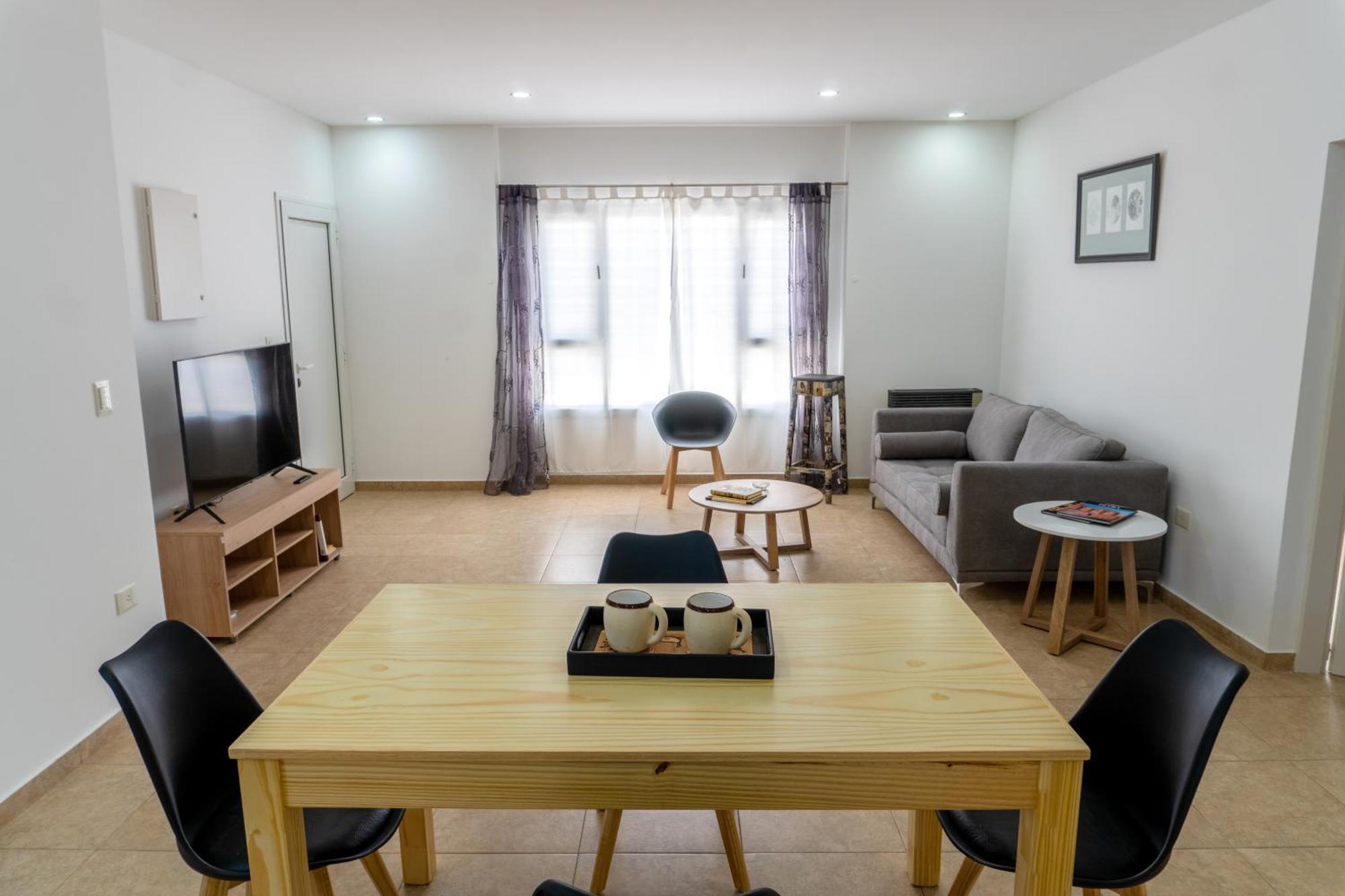 Apartamento Maca Tobiano, Amplio, Calido, A Pasos Del Mar Puerto Madryn Exterior foto